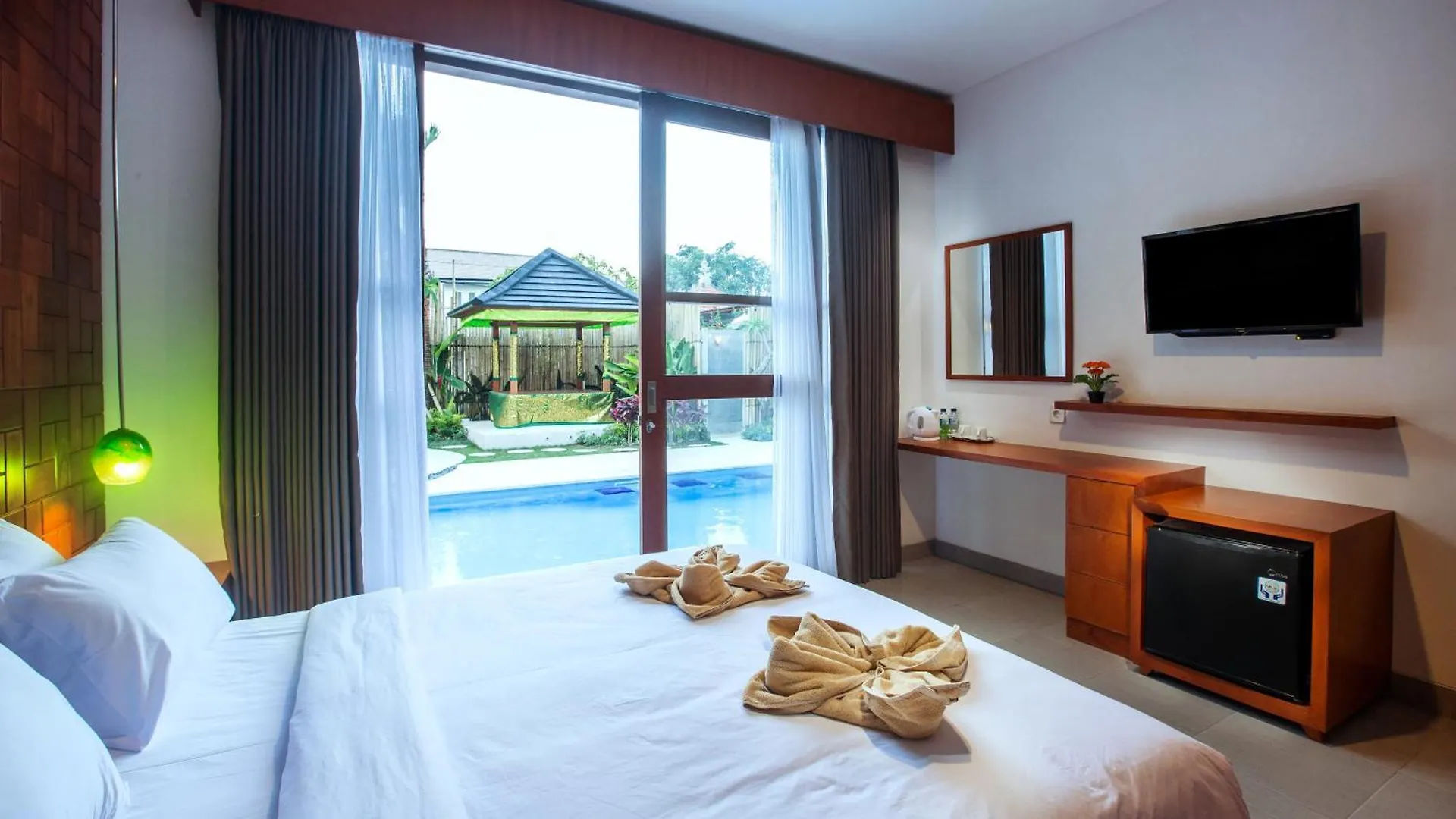 Pudak Sari Unizou Hostel Kuta  0*, Kuta (Bali) Indonesia